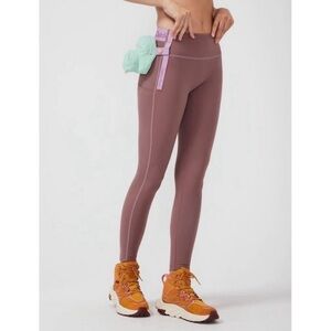 Outdoor Voices Snacks 7/8 Legging Deep Taupe Mauve Size L NWOT Pockets